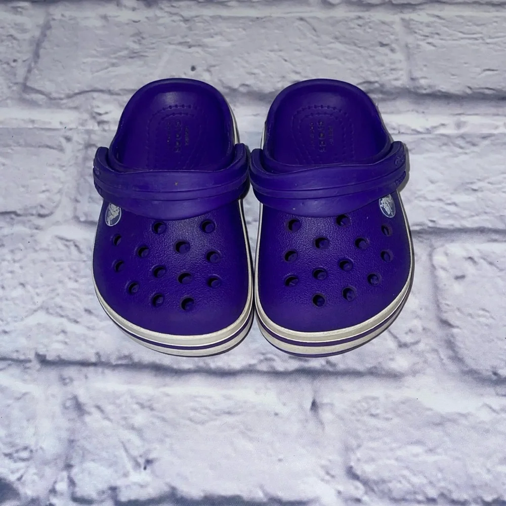 CROCS good used